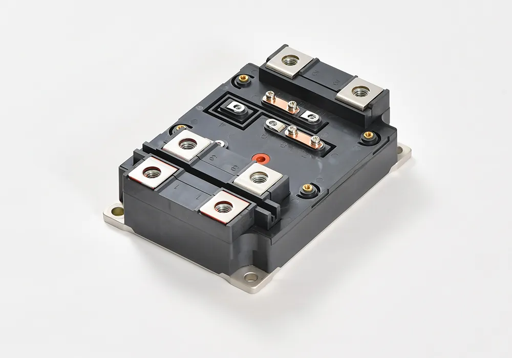製品写真：3.3kV IGBTモジュール